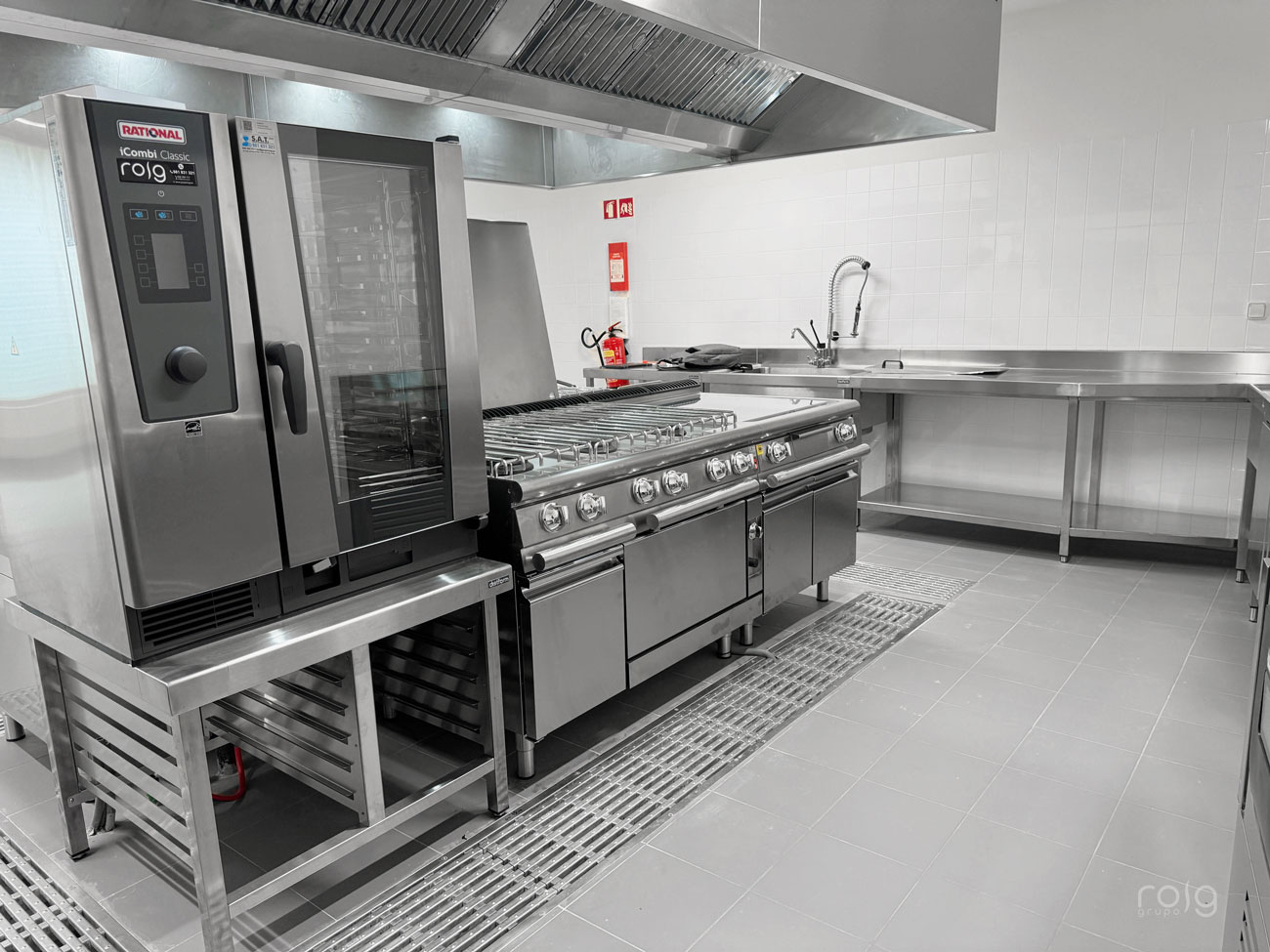 Horno Rational iCombi Classic integrado con bloque Baron Professional
